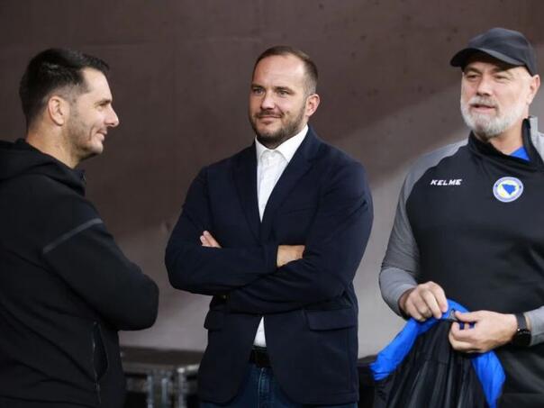 Gledajte uživo novogodišnji press Barbareza, Spahića i Zeljkovića