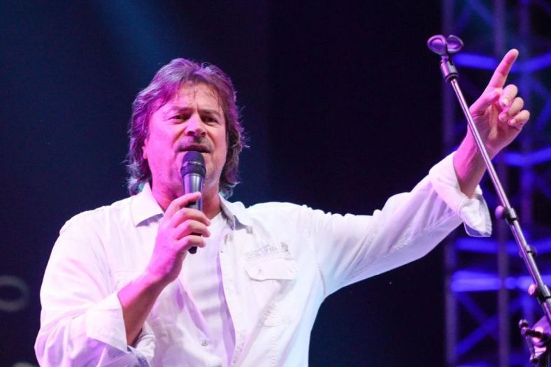 Goražde otkazalo koncert Bijelog dugmeta zbog Alena Islamovića