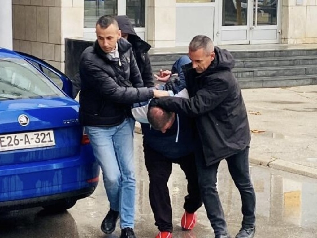 Gordeljeviću potvrđena optužnica: Nakon pljačke zlatare u Kalesiji pucao na policajce
