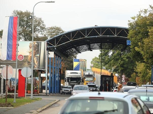 GP Gradiška - prelaz na kojem je šverc rutina!