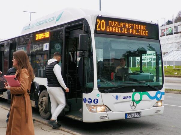 Grad Tuzla traži firme za obavljanje gradskog prevoza