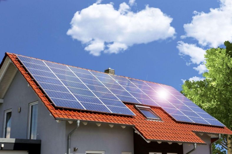 Građani mogu dobiti do 7.000 KM za kućne solarne elektrane