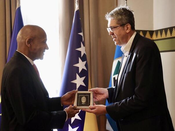 Avdić ugostio Senegalca koji je nastupio na Olimpijadi u Sarajevu