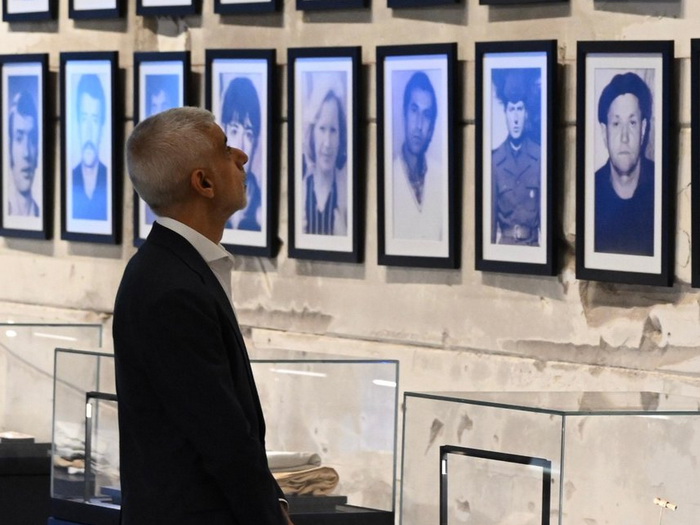 Gradonačelnik Londona: Sjećanje na Srebrenicu živi u snazi preživjelih ...