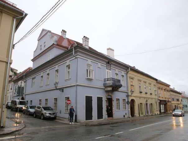 Grafit na rodnoj kući bana Jelačića: "Zagreb će jedne noći u četničke ruke doći"