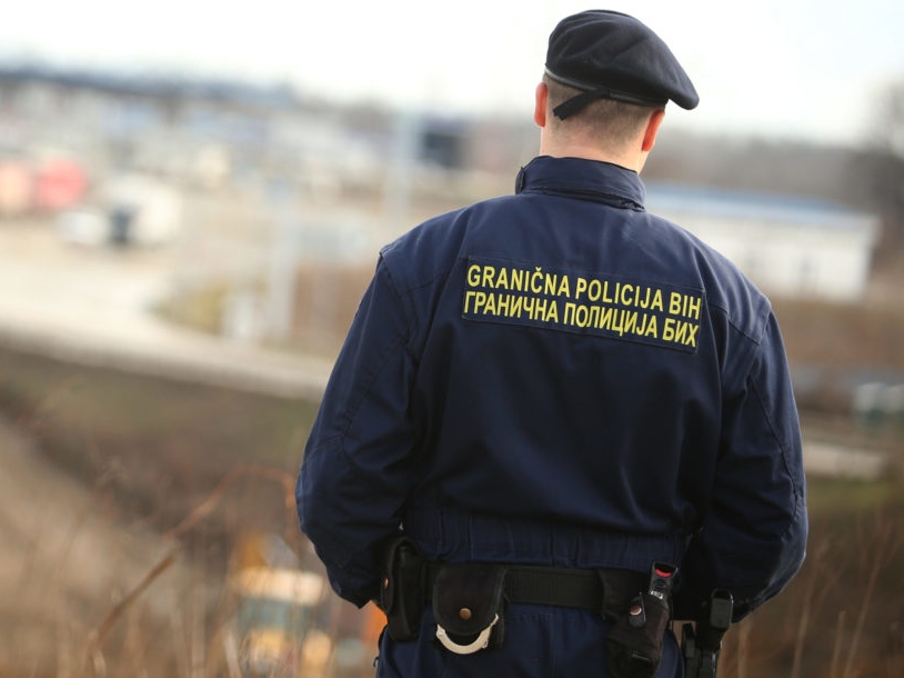Granična policija BiH spriječila krijumčarenje devet Turaka i Kineza