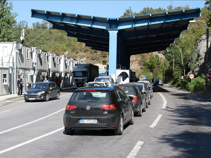 Granični prijelaz Jarinje prohodan, Brnjak i Merdare zatvoreni