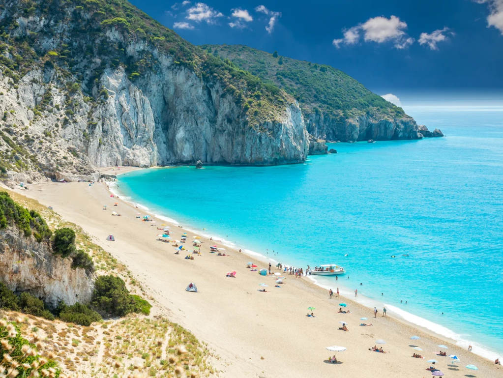 Grčka uvodi zabrane na 251 plaži