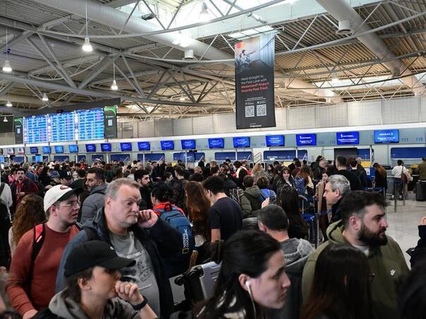 Grčki ministar bijesan: Glave će padati