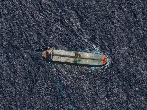 Grčki tanker pogođen u Crnom moru, posada na sigurnom