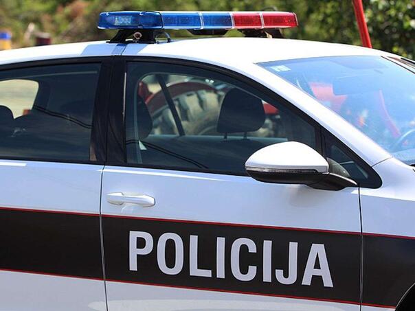 Grude: Prijetio policajcu ljekovitom biljkom "degenek" jer mu je kontrolisao sina