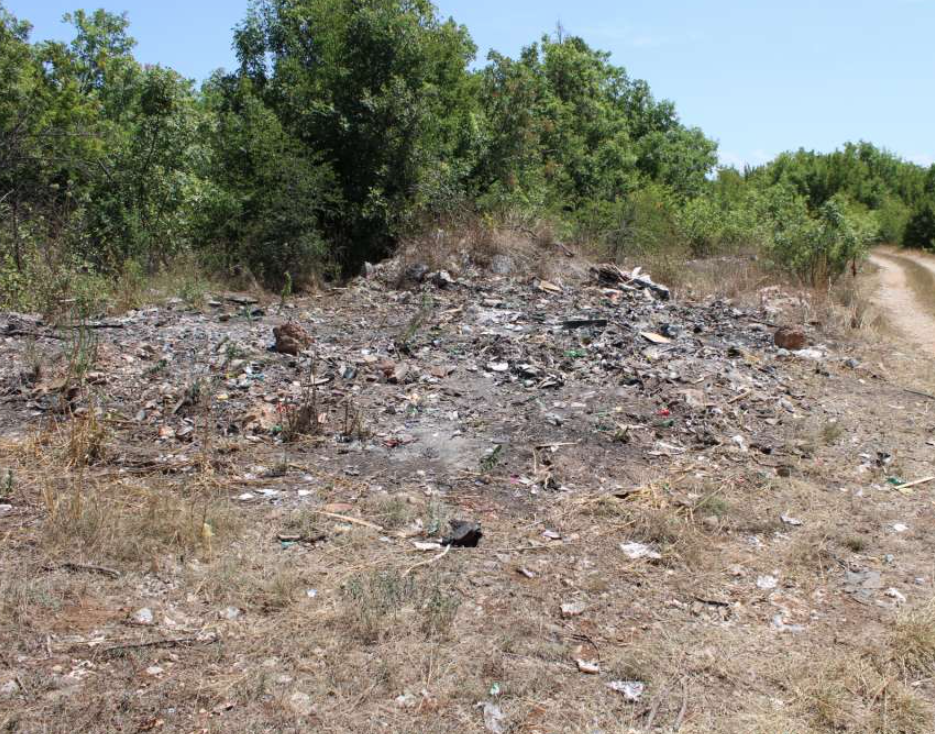 Grupa građana traži hitno uklanjanje divljih deponija u Goricama i na Badnju