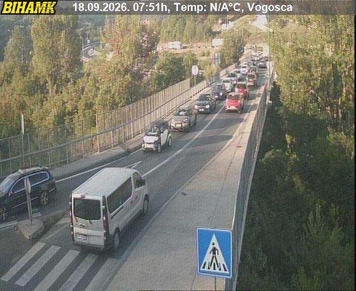 Gužve na granicama i putevima, magla i brojna ograničenja širom BiH