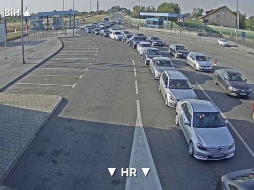 Gužve na granicama od ranog jutra: Kolone vozila na više prijelaza