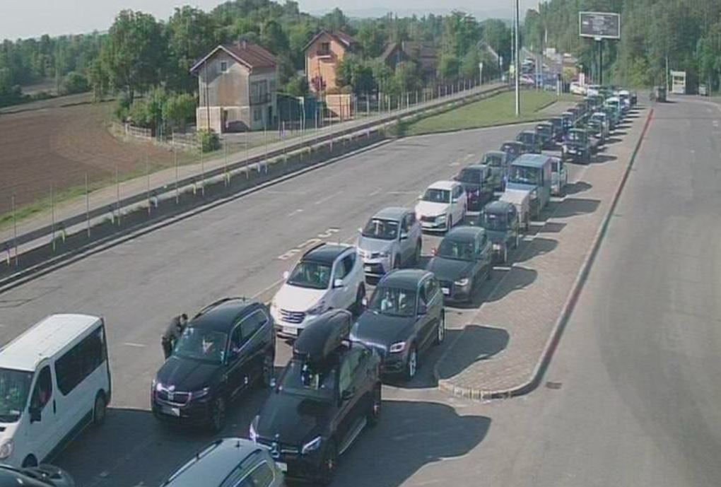 Kolaps na graničnim prelazima BiH: Brojni i radovi na cestama