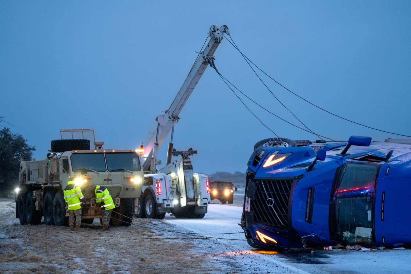 Haos u SAD: Milioni ljudi bez struje, otkazano 10.000 letova