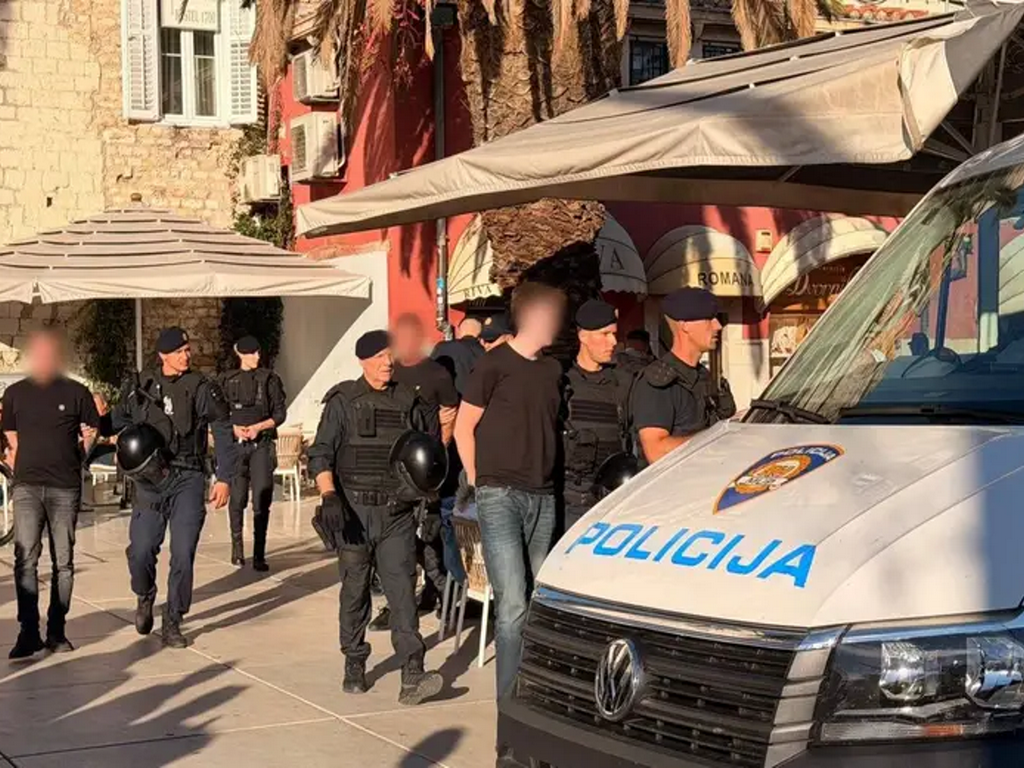 Haos uoči duela Hajduka i Ajaxa: U Splitu uhapšene 32 osobe