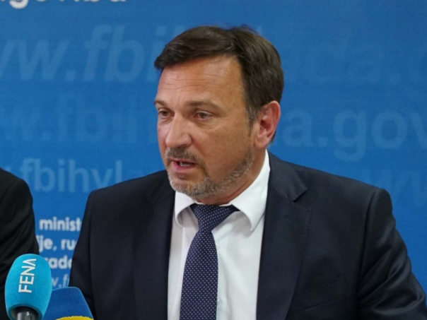 Hasičević: Uvođenje neradne nedjelje će biti pozitivno za privredu