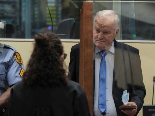 Haški sud procjenjuje zdravlje zločinca Mladića: Da li će ga pustiti?!