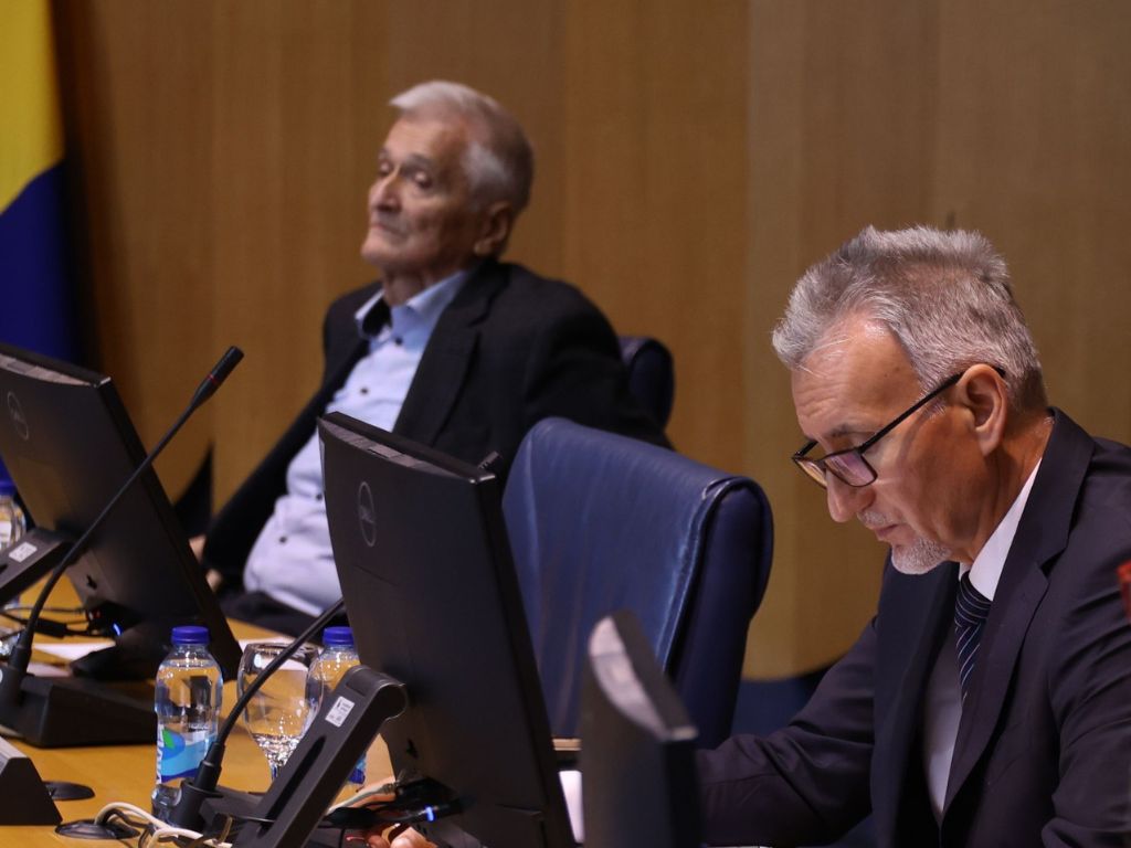 HDZ blokirao Dom naroda: Nisu došli na sjednicu!