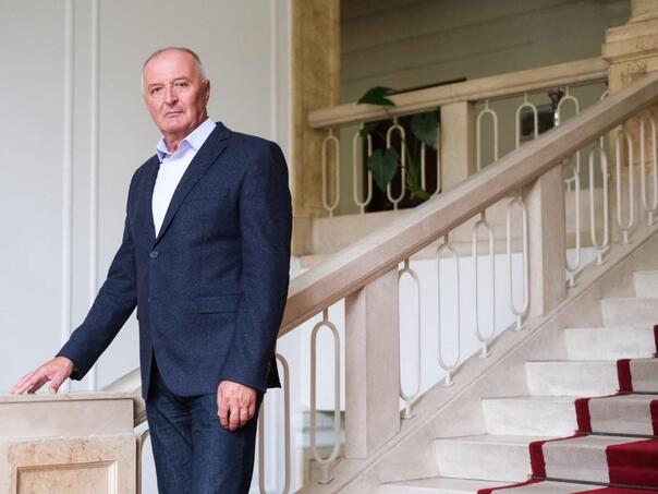 Helez: Dok se licitira kandidatima, država se gura u drugi plan