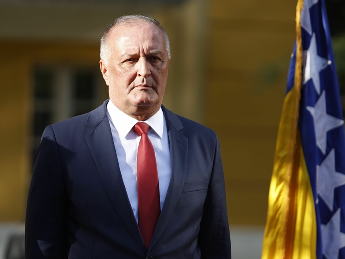 Helez iz Banja Luke: Separatisti, dobit ćete brutalan odgovor