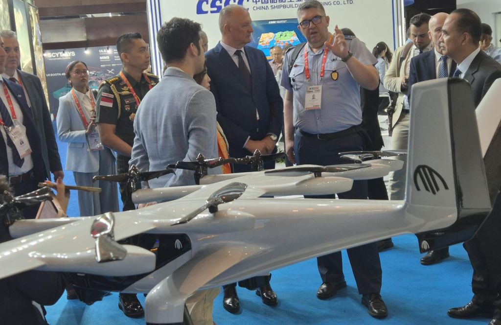 Helez na vojnoj izložbi u Džakarti: Učvršćavanje veza sa predstavnicima vojne industrije Indonezije