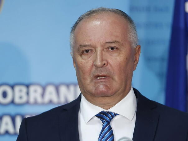 Helez pozdravio odluku o nedolasku MUP-a Srbije u BiH: Tražio bih intervenciju EUFOR-a...