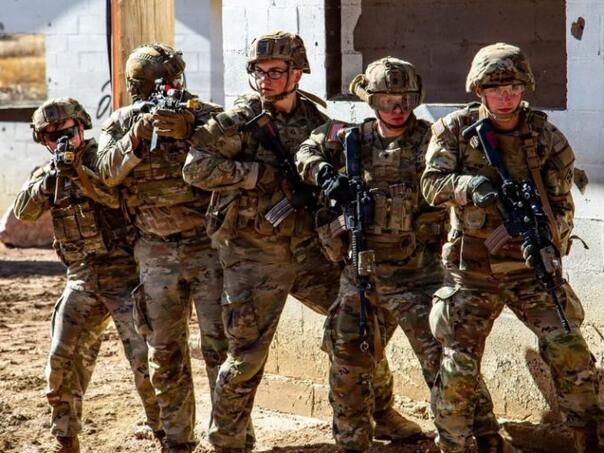 Hiljade američkih padobranaca stiže na Bliski istok: Šta se sprema?