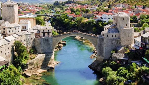 Historijski trenutak: Mostar Mostarcima