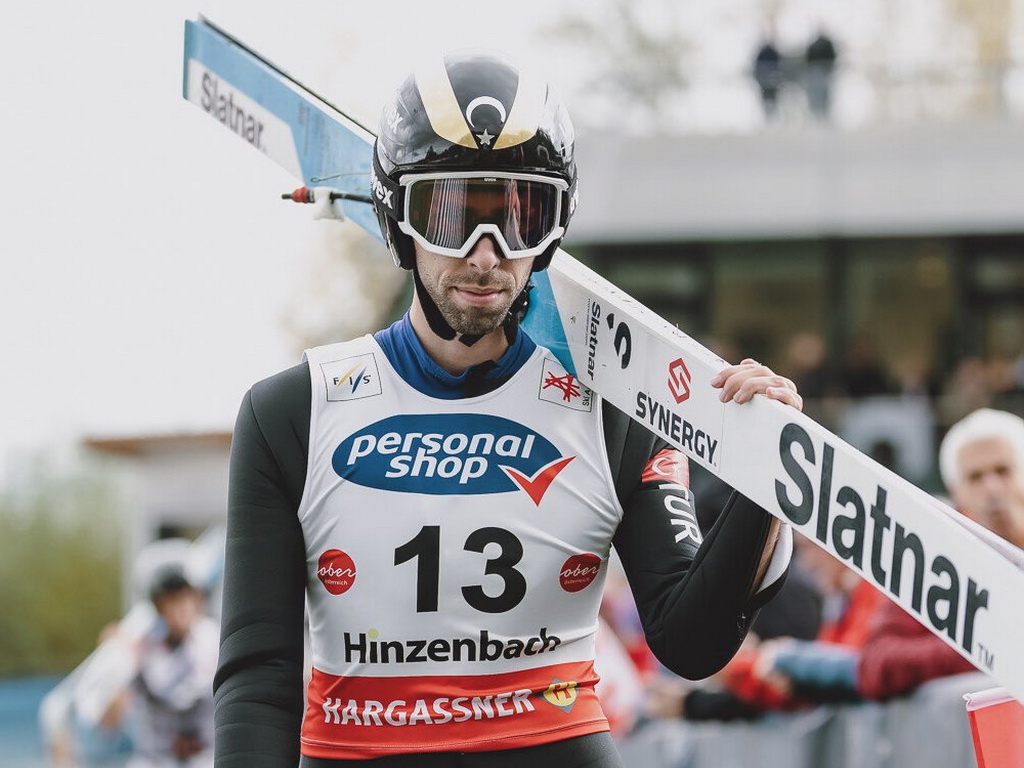 Historijski trenutak: Prvi put dodijeljen crveni karton u skijaškim skokovima