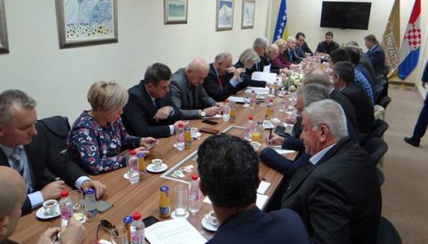 HNS pozdravio odluku Milanovića da odlikuje HVO i MUP tzv. Herceg-Bosne