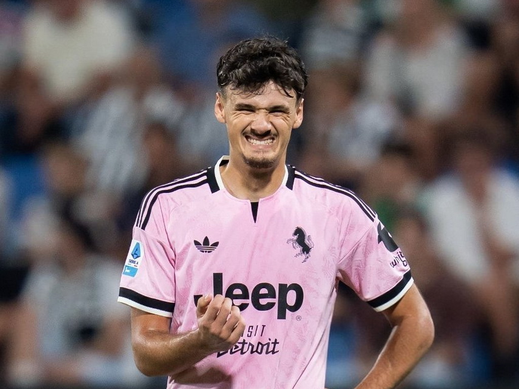 Hoće li Alajbegović početi protiv Cagliarija? Spalletti donio odluku
