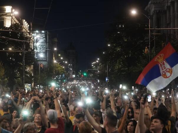 Hoće li Srbija ušutkati i posljednje slobodne medije?