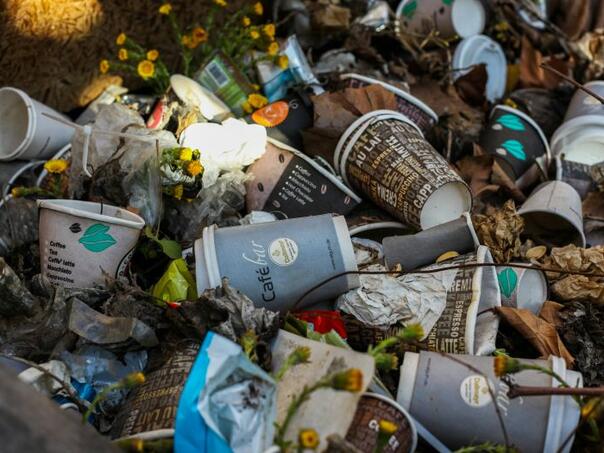 Horor u Njemačkoj: Pronašli mrtvu bebu u smeću