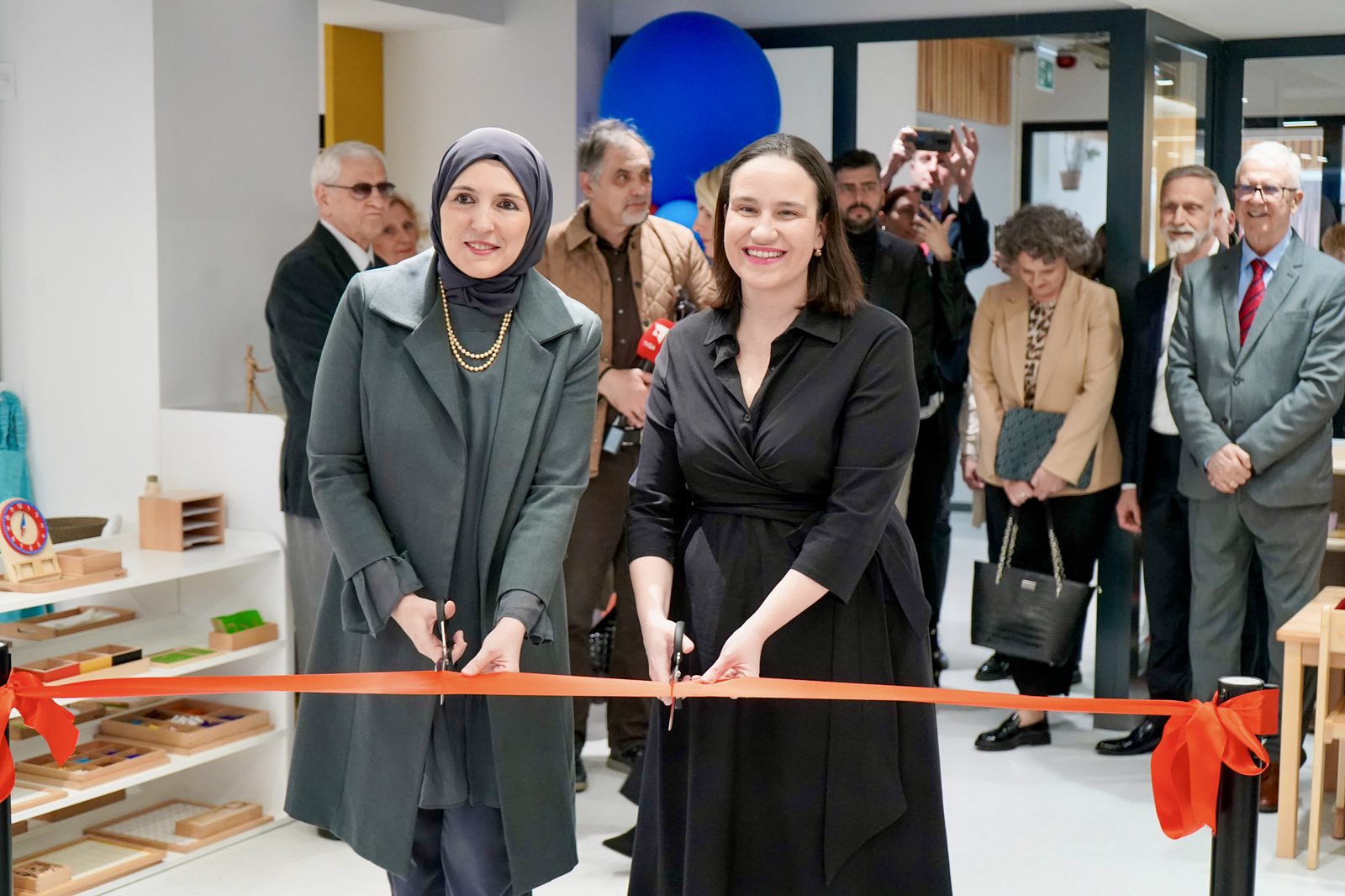 Hota – Muminović i Karić svečano otvorile vrtić Fondacije "Olimpijada znanja"