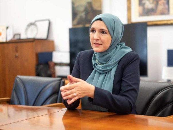 Hota-Muminović: Vlade ne trebaju donositi mjere koje vrijeđaju inteligenciju ljudi