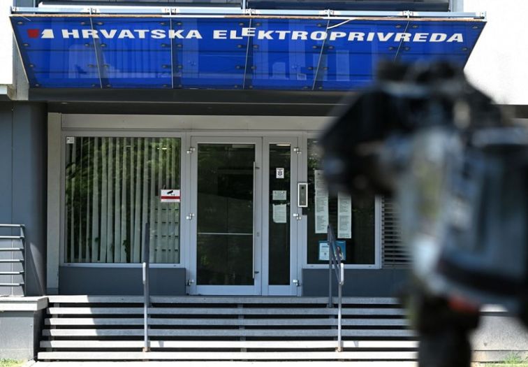 Hrvatska: Među uhapšenim i dvojica HEP-ovih direktora