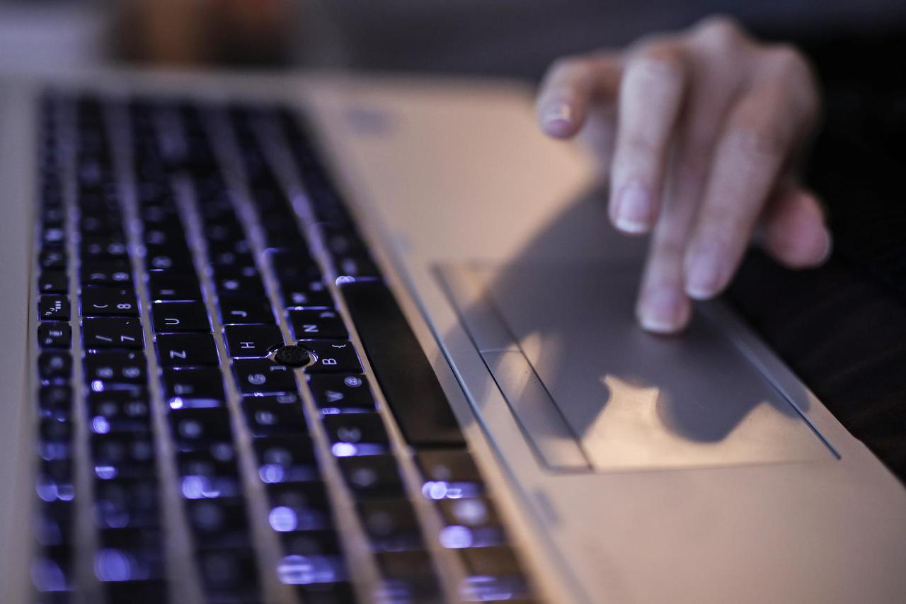 Hrvatska policija identificirala osam internetskih pedofila