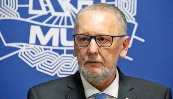 Hrvatska produžila zabranu prelaska granice za građane BiH