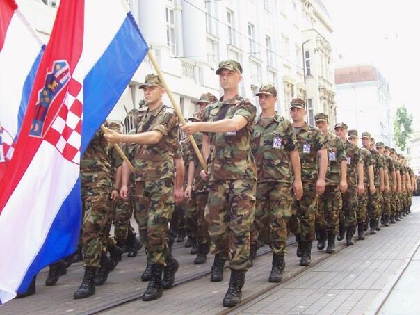 Hrvatska se naoružava: Ulažu 1,7 milijardi eura u vojsku