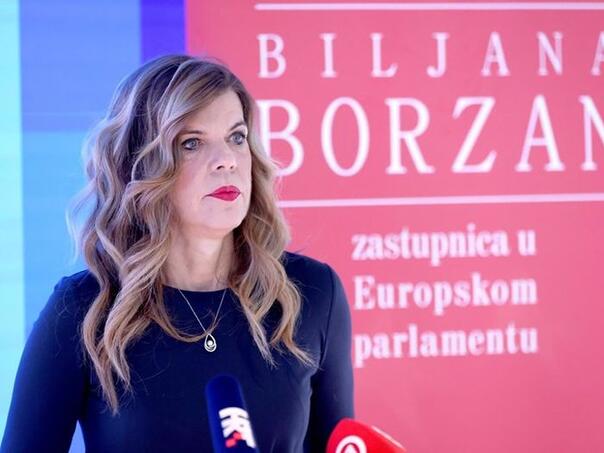 Hrvatska zastupnica: Trumpu treba oduzeti poslovnu sposobnost
