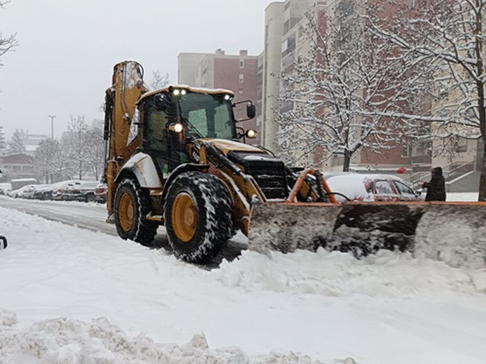 Hrvatska: Zbog snijega, na snazi najviši stepen pripravnosti