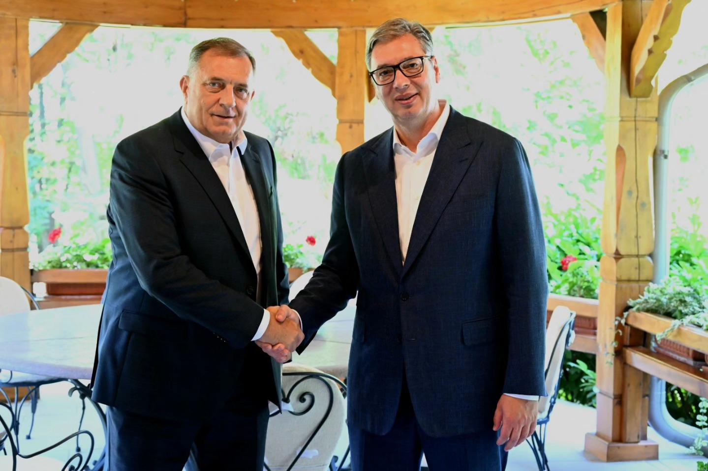 HSP: Pozivamo međunarodnu zajednicu da zaustavi suludi naum Vučića i Dodika 