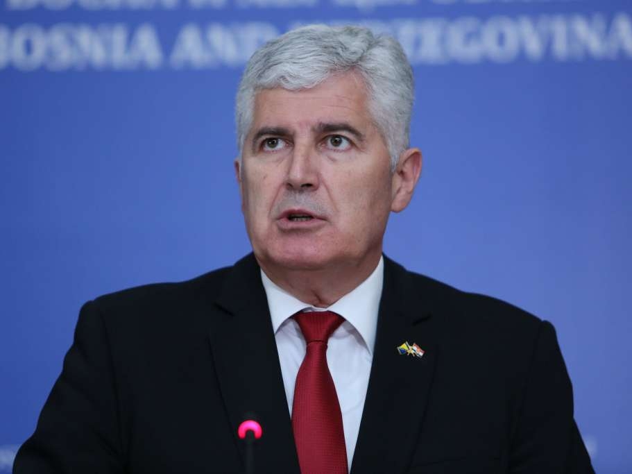 HSS: Zašto Čovićevi ljudi posluju s firmom sina krvnika Mladića