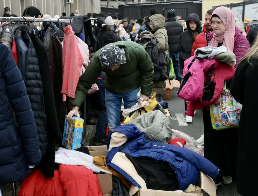 Humanitarni bazar Pomozi.ba danas u Sarajevu