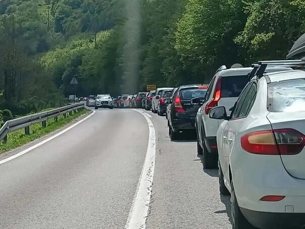 I danas se očekuju gužve i zastoji na putu Mostar - Sarajevo