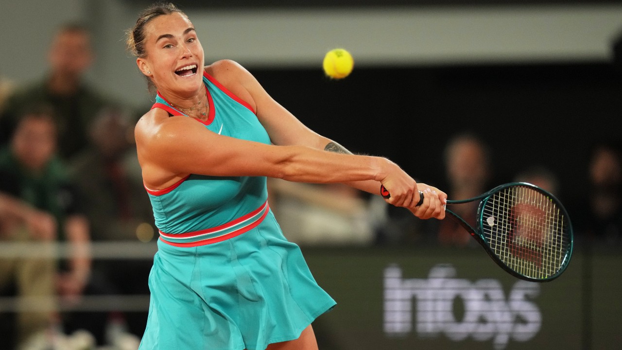 Iga pala u Parizu: Sabalenka pregazila Swiatek u odlučujućem setu