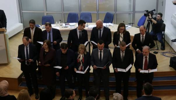 Imenovana nova Vlada KS na čelu sa Marijom Nenadićem