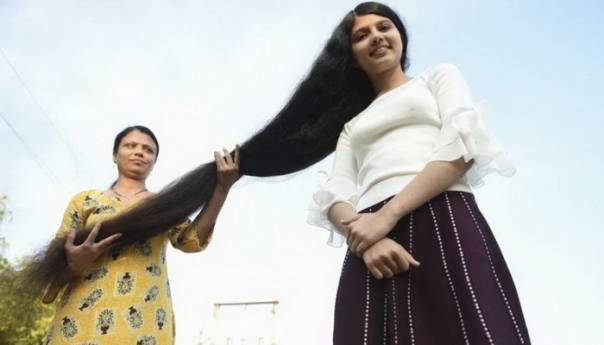 Indijka obranila rekord tinejdžerice s najduljom kosom na svijetu: 190 cm